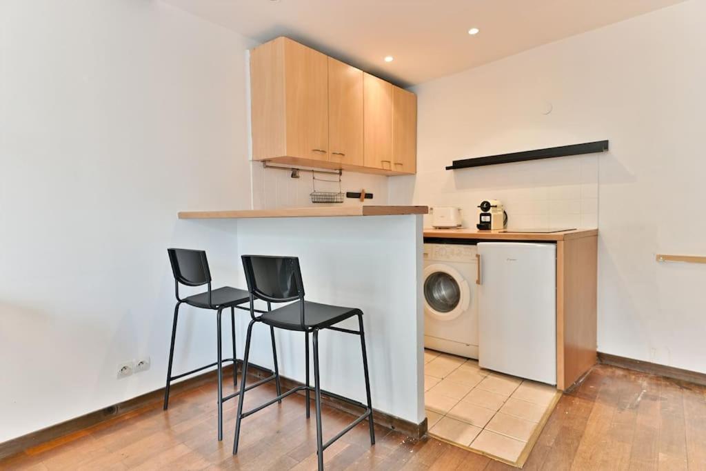 Appartement Paisible Et Central Rivoli Paris Exterior foto